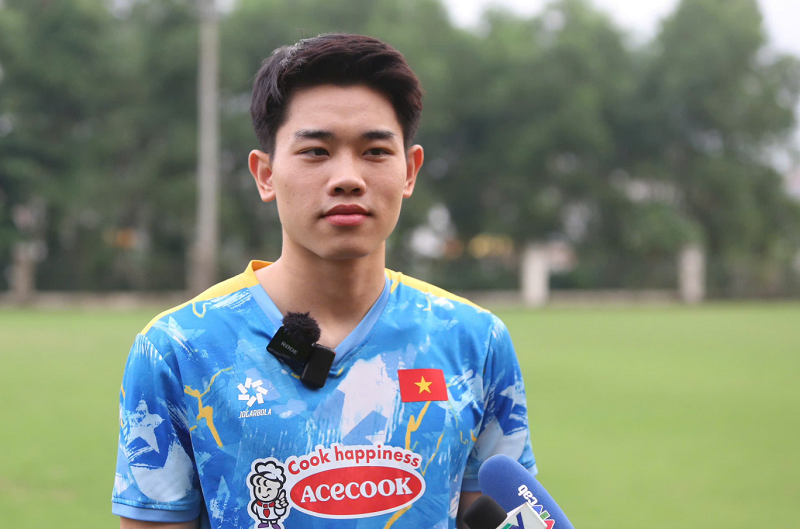 nguyen-dinh-bac-tai-xuat-u23-viet-nam-so-huu-mui-khoan-loi-hai-nhat