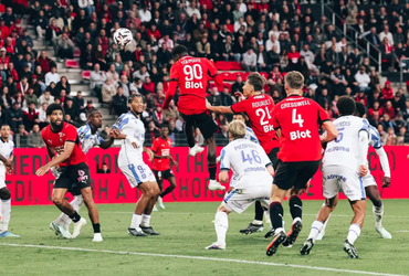 Rennes vs AJ Auxerre (22:15 – 11/10)